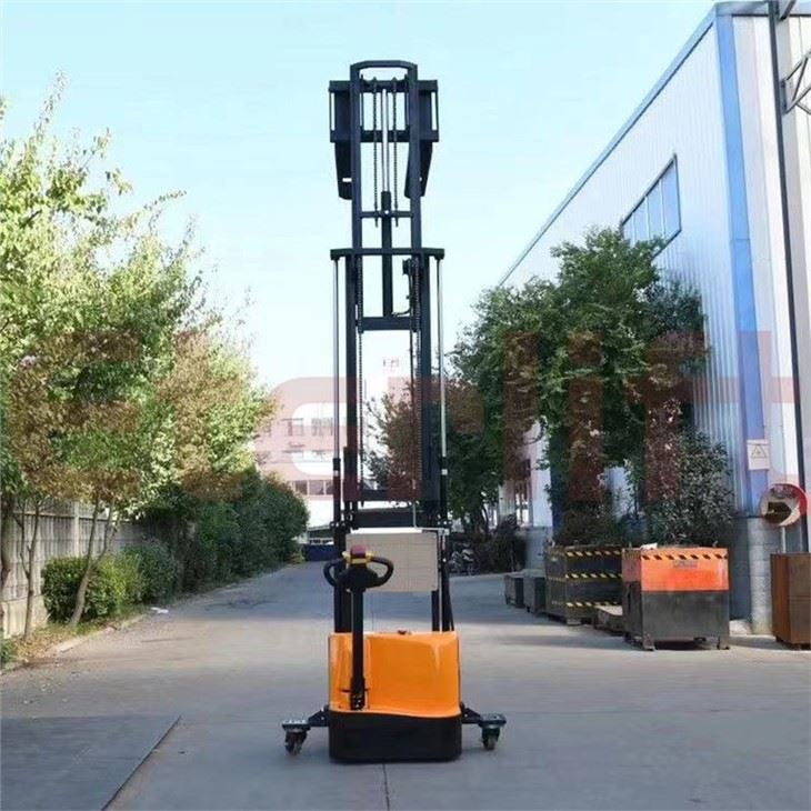 Warehouse Stacker Forklift